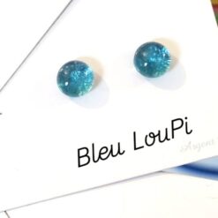 Clous oreilles bleu loupi nouvelles couleurs 2025 LouPi Verre les Perles du Golfe du Morbihan